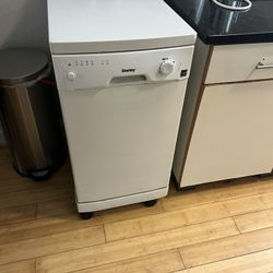 Dishwasher 24”