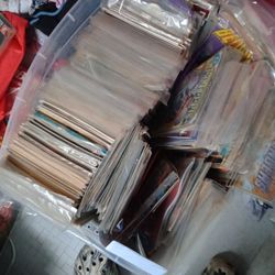 300+ Lot Of Comic Books All Sealed And Preserved