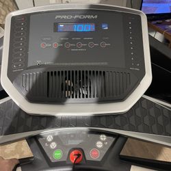 Treadmill.     New.     Works Great!!!!
