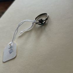 .925 Sterling Silver Ring Size 9 1/2