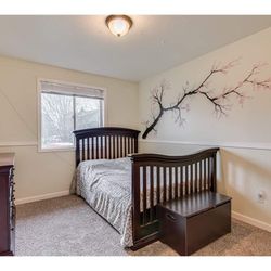 Sorelle Verona 4 in 1 convertible crib