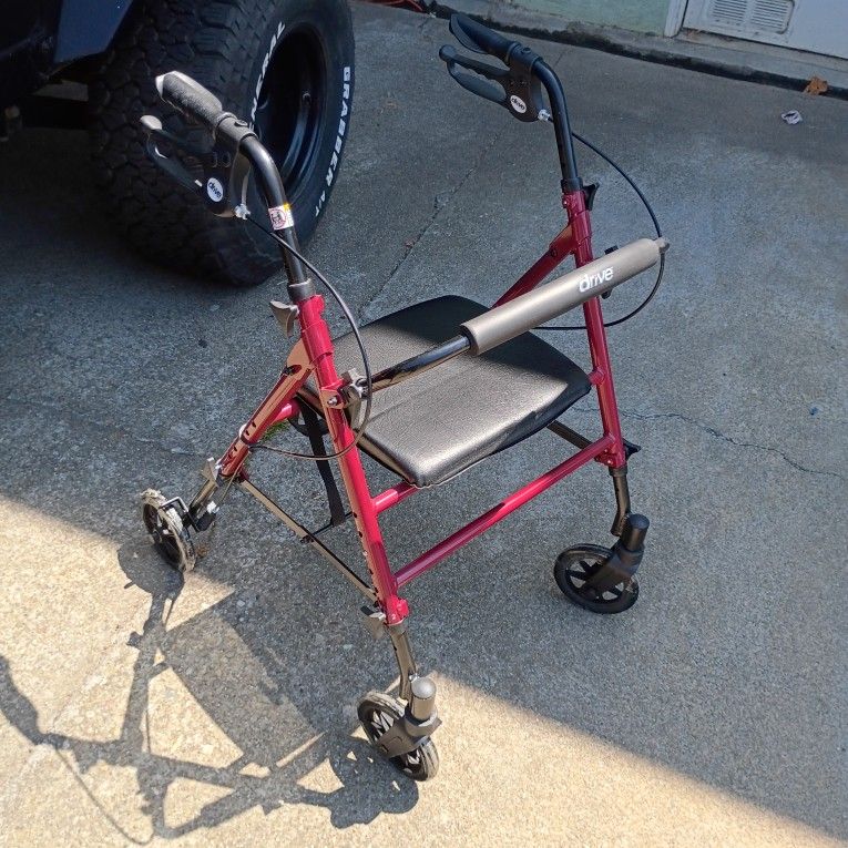 Rollator Walker Drive 4-wheels With Seat 