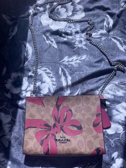 coach slim pinkbow crossbody purse
