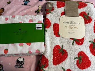 Strawberry Bed Set
