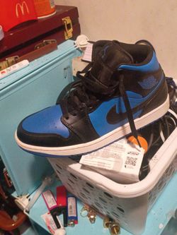 Jordan 1s blue black whit 70.