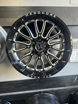 20x10 HARDCORE OFFROAD WITH BRAND NEW TIRES 