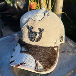 Gorra Vaquera UNISEX con aplicación pelo de Vaca 