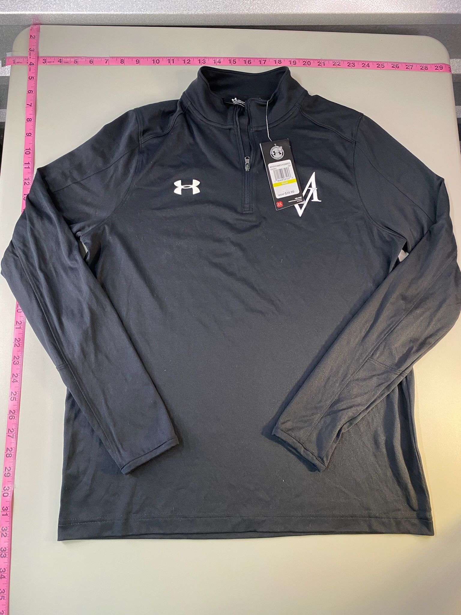 Under Armour Men’s Pullover Gray New With Tag Size Medium