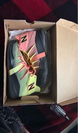 New balance basketball shoes