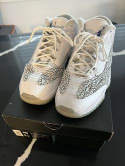 Air Jordan 11 Retro Low