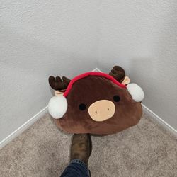 Holiday squishmallow