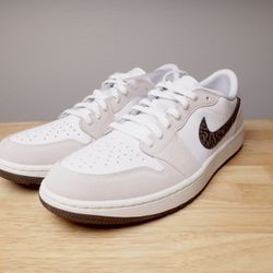 Jordan 1 Retro Low Golf