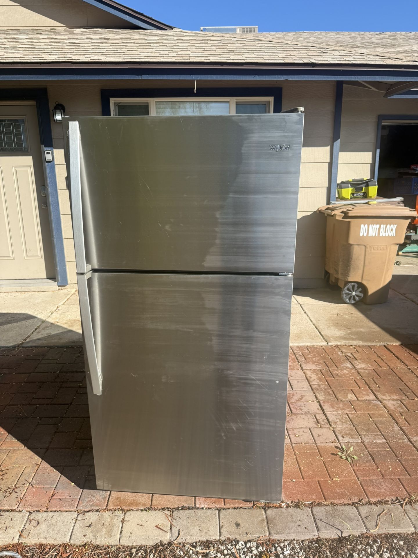 Whirlpool Refrigerator