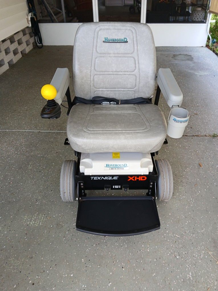 Hoveround Mobility Chair And Lift