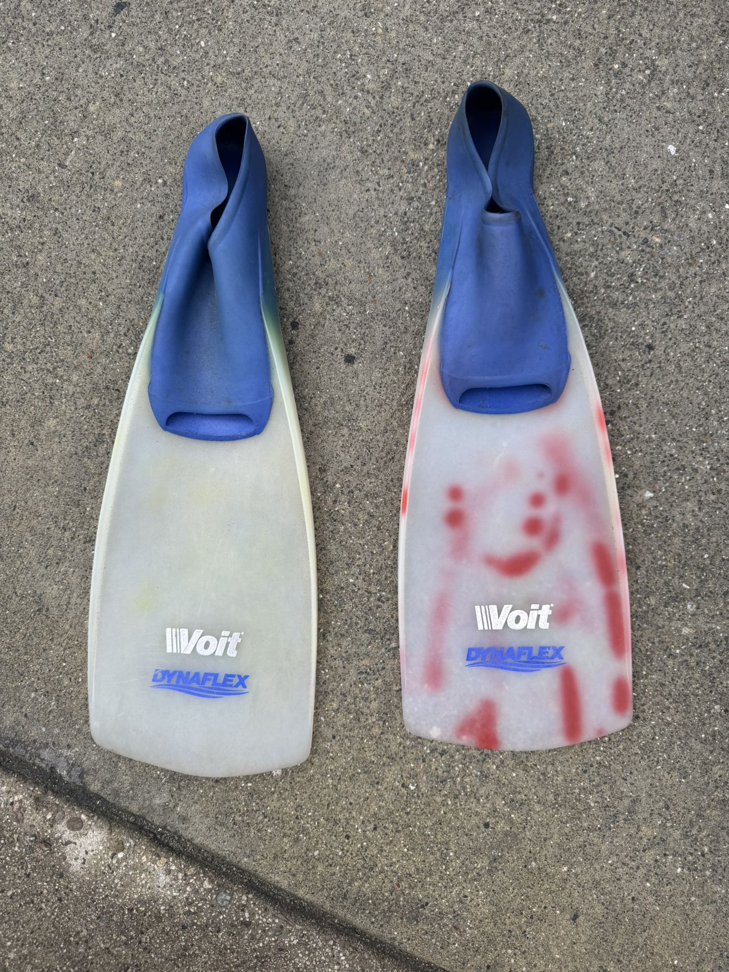 Voit Dynaflex Swimming Flippers For Scuba Diving Snorkeling