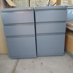2 Rolling Filing Cabinets 