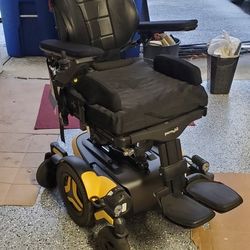 NEW Electric Wheelchair PERMOBIL M3