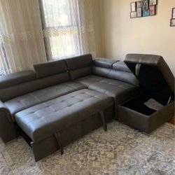 Pull Out Bed Sectional Couch  Financing Available Only $10 Down Payment 