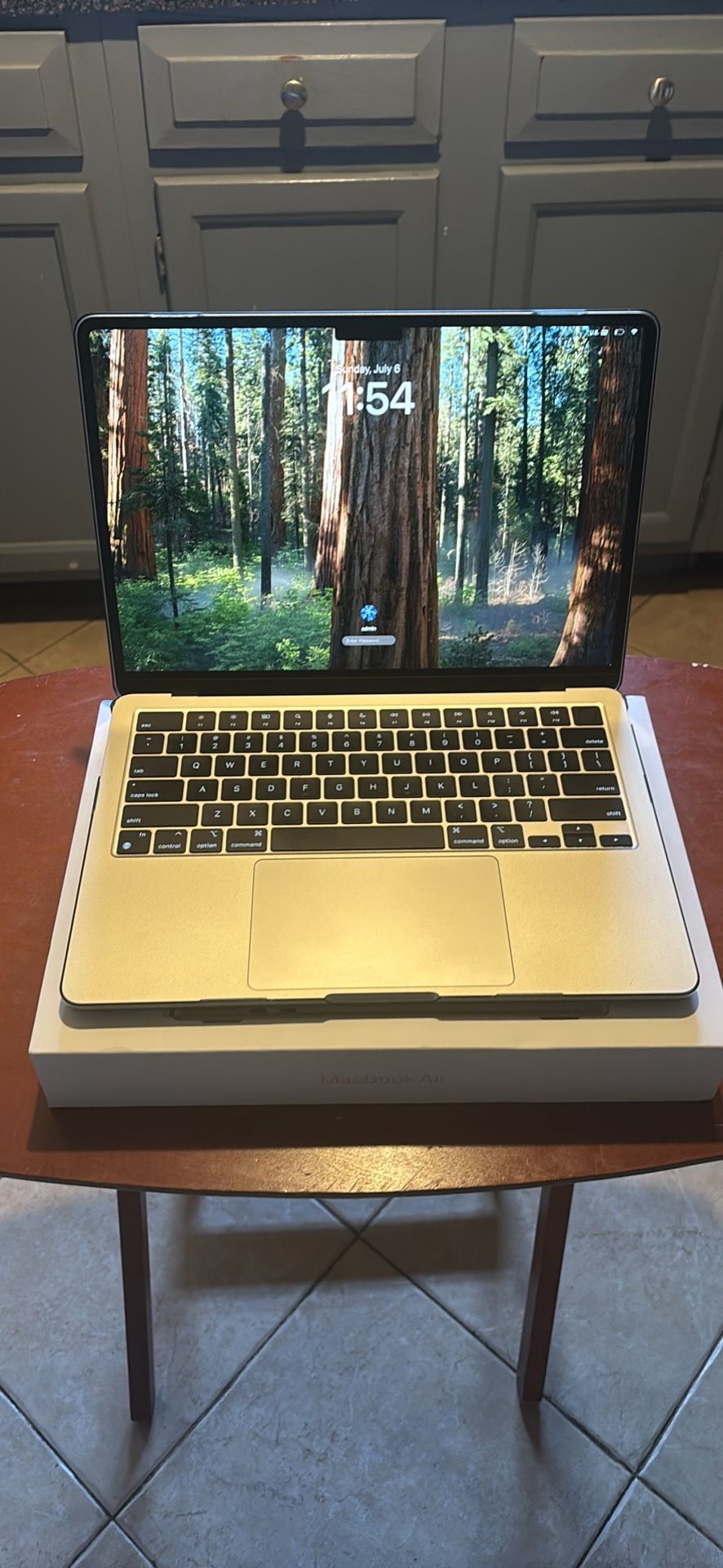 2022 Apple MacBook Air M2 16GB 256GB, 11 Counts, 100% maximum capacity AppleCare February 9, 2026 Comes Box And Charger