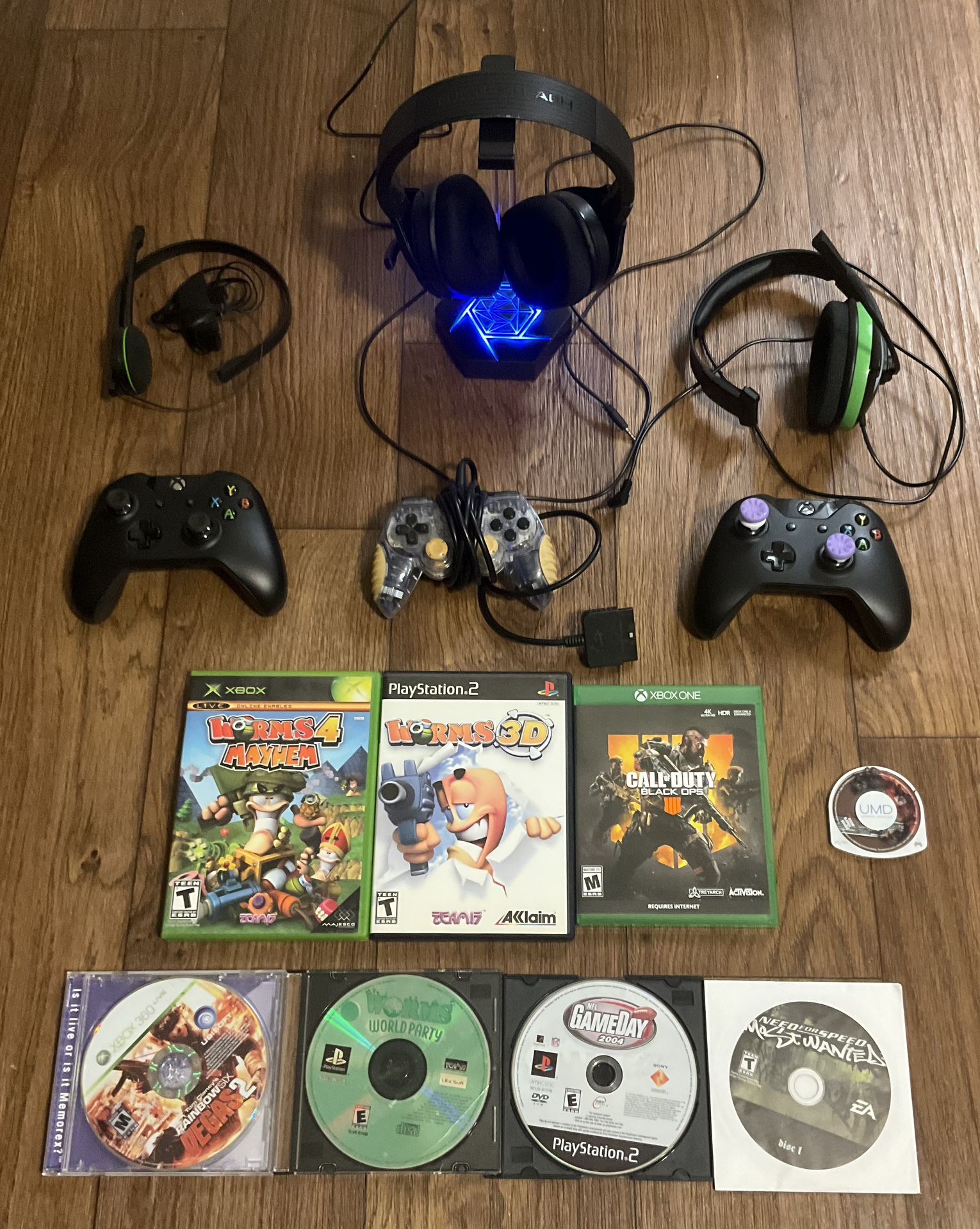 Video Games and Accessories Lot! Xbox One, Xbox360, Xbox, PS2, PS1, PSP and PC!!