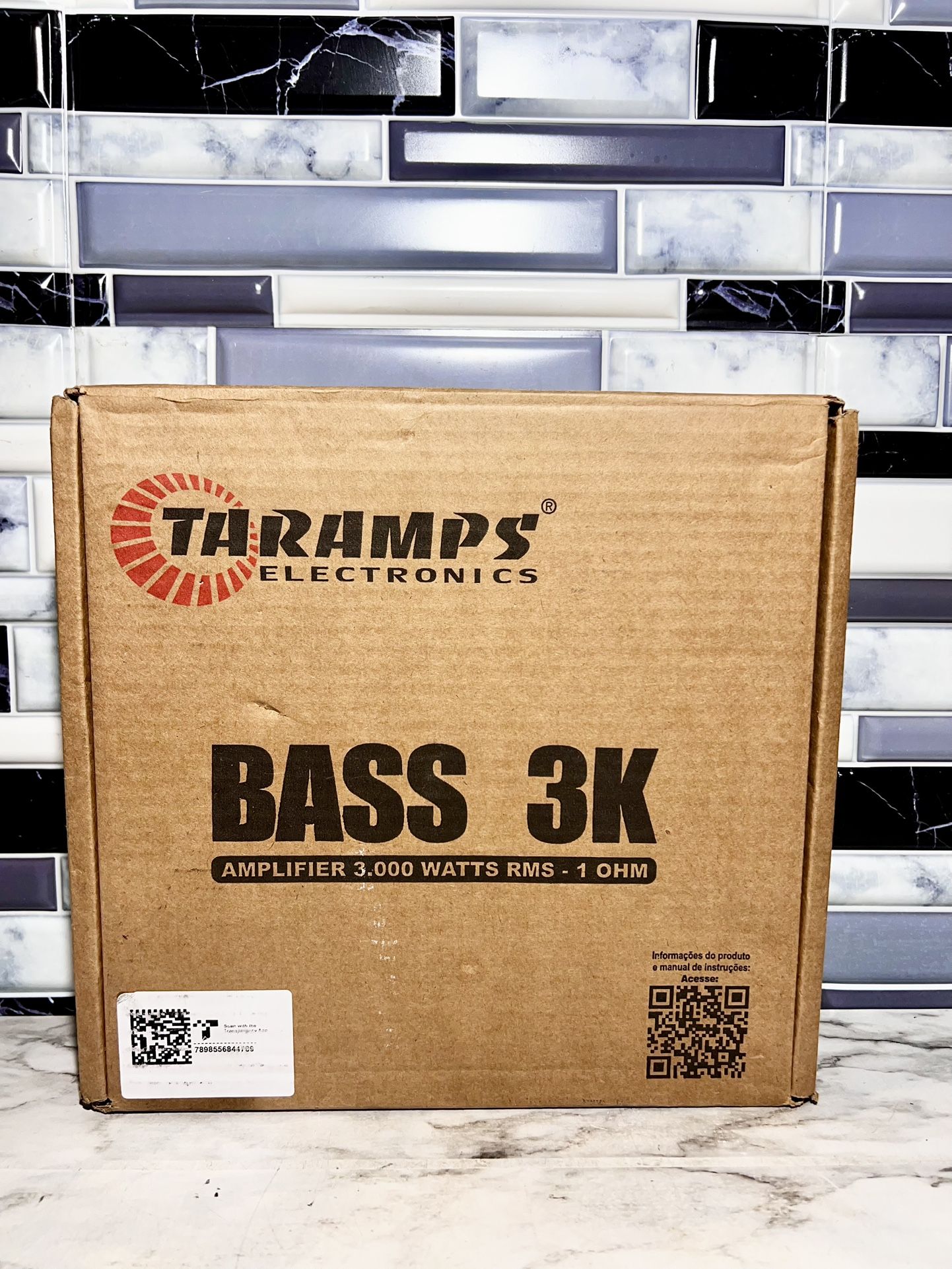 Taramps Bass 3k 1 Channel 1 Ohm 3000 watts RMS Class D Amplifier Monoblock
