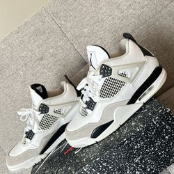 Jordan 4 Military Black