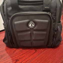 6 Pack Fitness Mini Innovator Bag