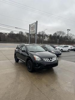 2015 Nissan Rogue Select