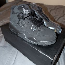 Air Jordan 4 Retro "Black Cat" Edition