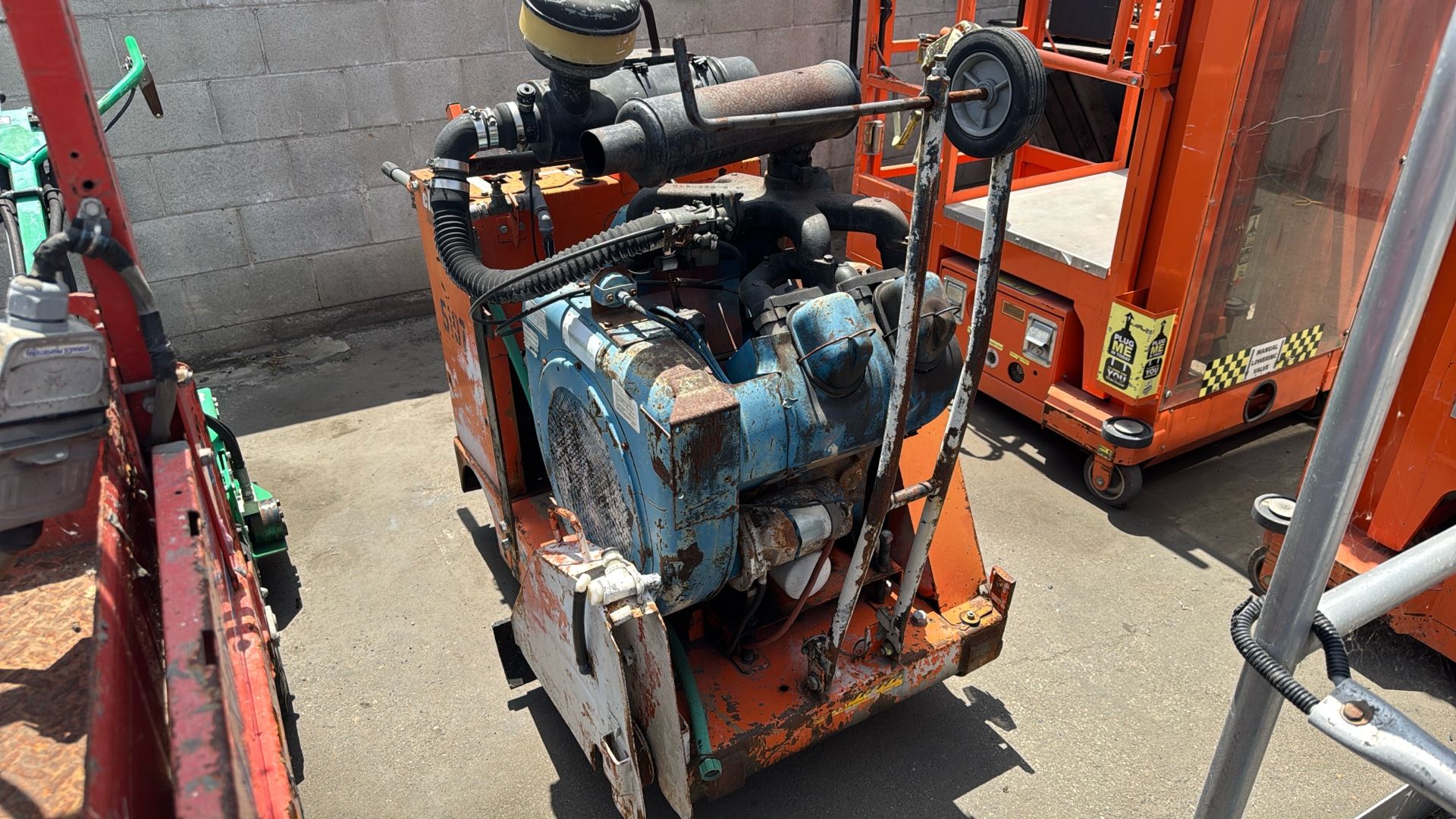 Norton Clipper Concrete Saw
