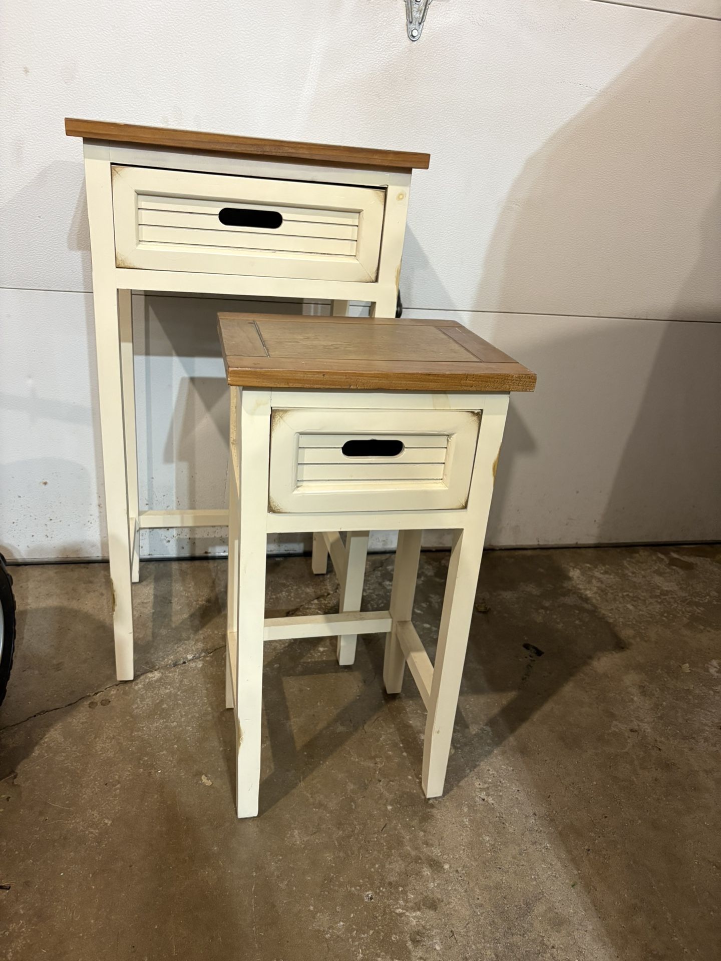 Farmhouse Side Table Set