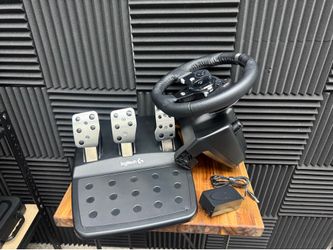 Logitech G920 Wheel & Pedal Set
