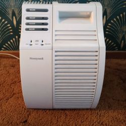 Air Purifier/ Filter 