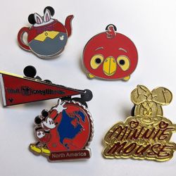 Set Of 5 Disney Pins $10