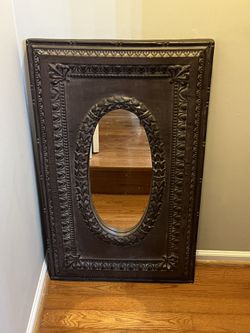 Antique Mirror. Make Me A Offer!!