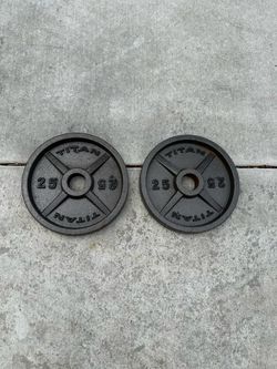 Titan 25lb plates