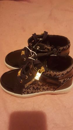 Michael Kors girls pacey-t