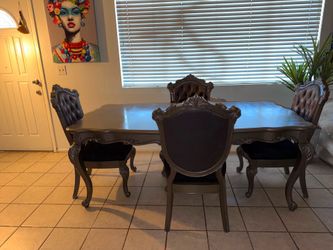 Dinning table and chairs