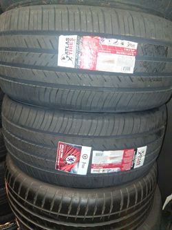Pair 265/35/22 Atlas aires