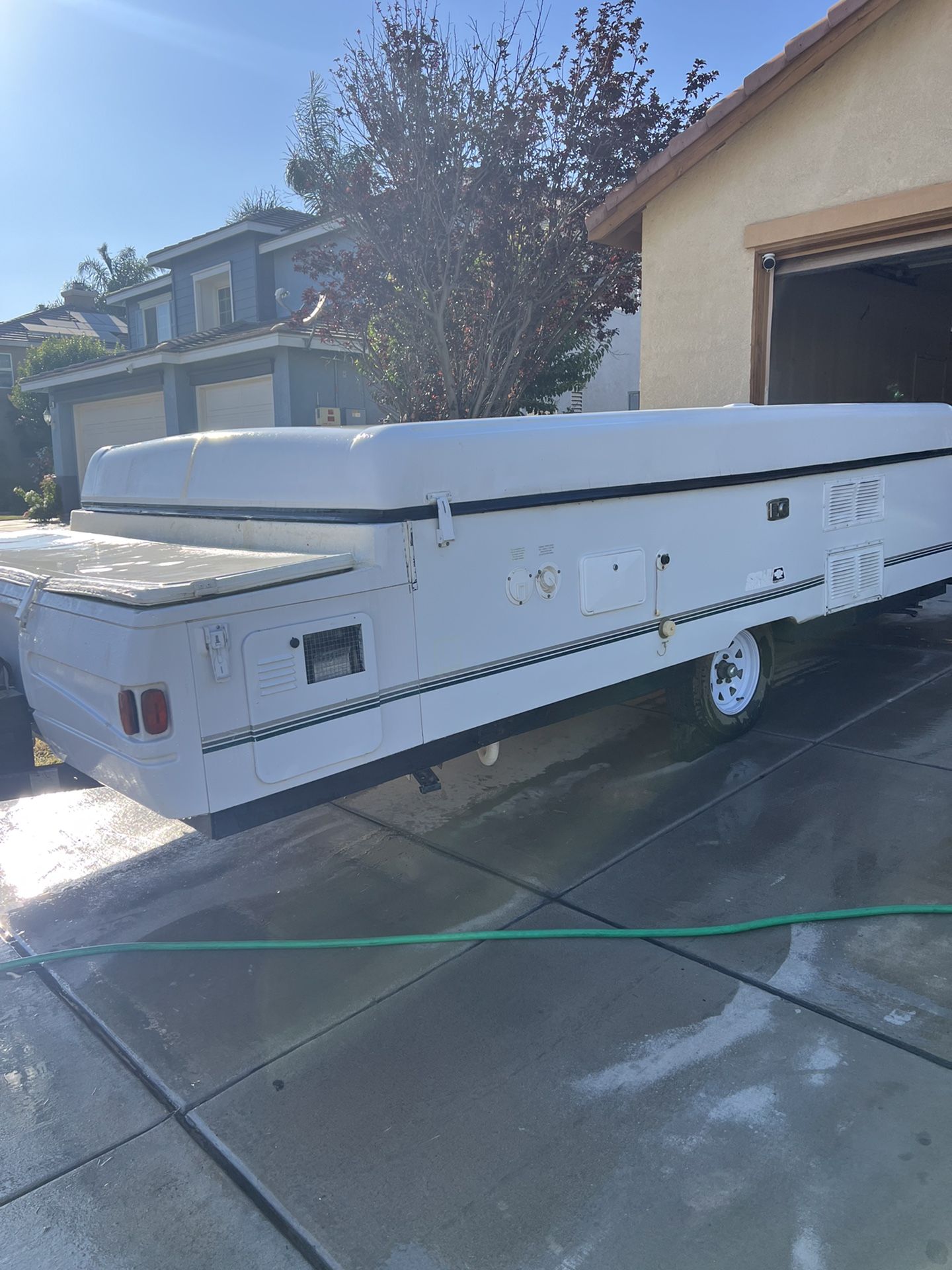 2000 Coleman Pop Up Camper Sell a 2000 Coleman Pop Up Camper.