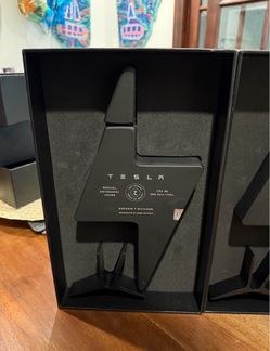 Tesla Mezcal new in box