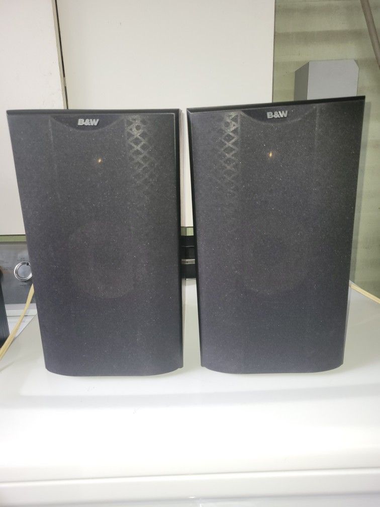 B & W 601 SPEAKERS