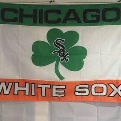Chicago White Sox Wall Flag (3’x5’)