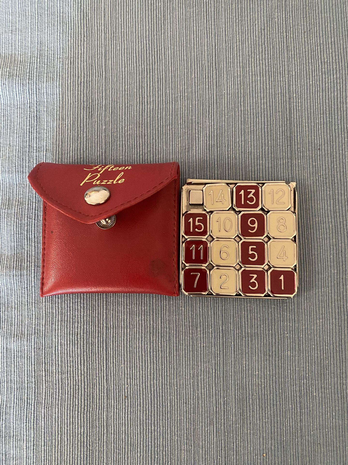 Vintage Fifteen Puzzle – Classic Metal Sliding Game (Complete Set)