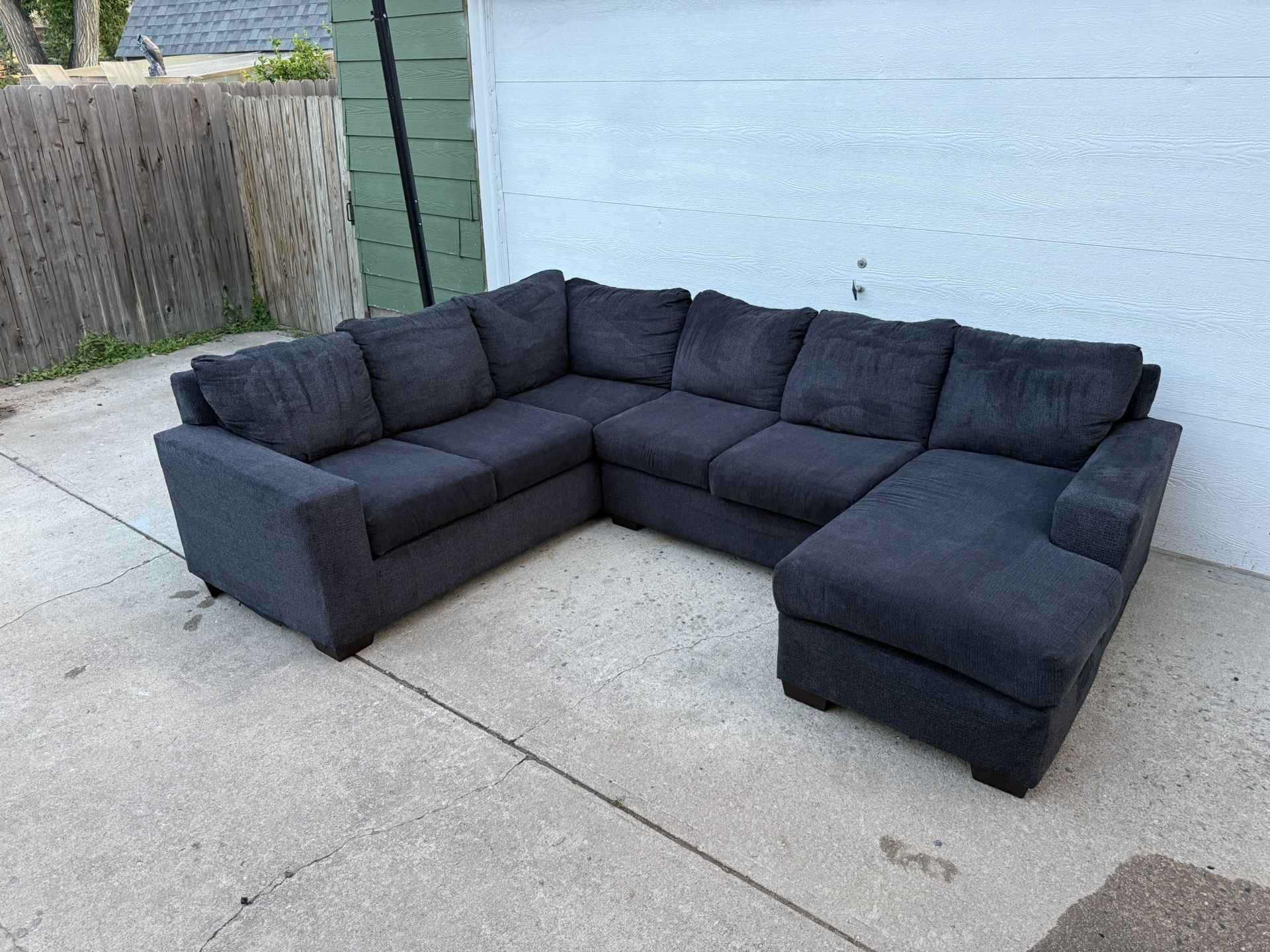 Gray Sectional FREE DELIVERY