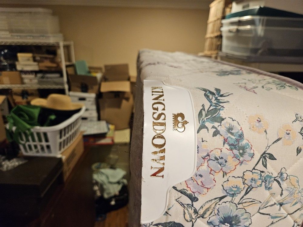 Kingsdown Twin Box Spring