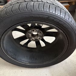 Altimasr Tire W Black Rim 