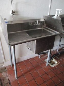 Commercial Stainless Steel Prep Sink with Left-Side Drainboard - 38" x 24" x 42"
