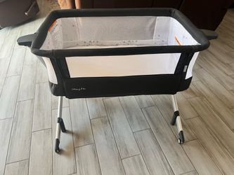 Dream on Me Baby Bassinet
