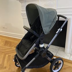 Bugaboo Fox 3 - Forest Green Complete stroller with NEW Chassis **Excellent condition